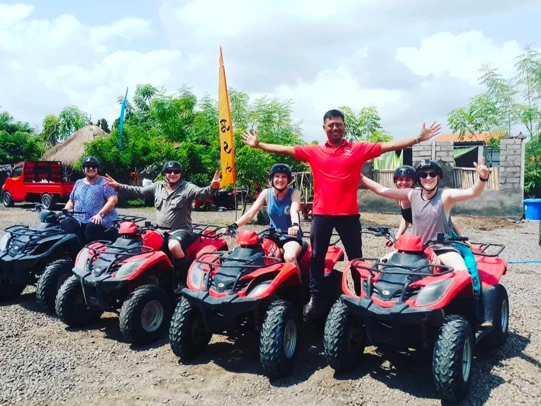 Paket Private Tour Ubud Seharian – Eksplorasi Alam & Budaya
