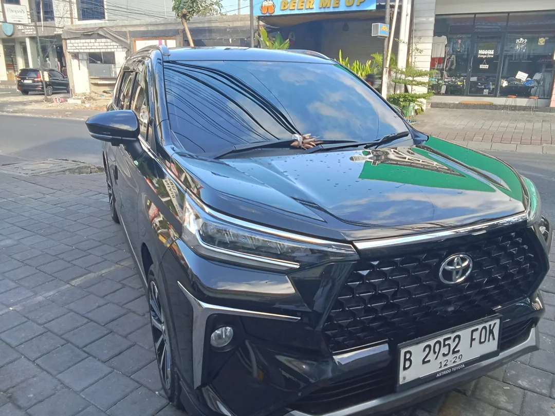 Toyota veloz Q