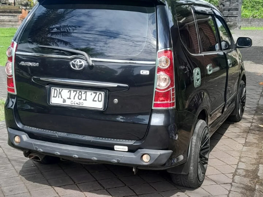 Bali: Private Car or Van Charter with Driver 4