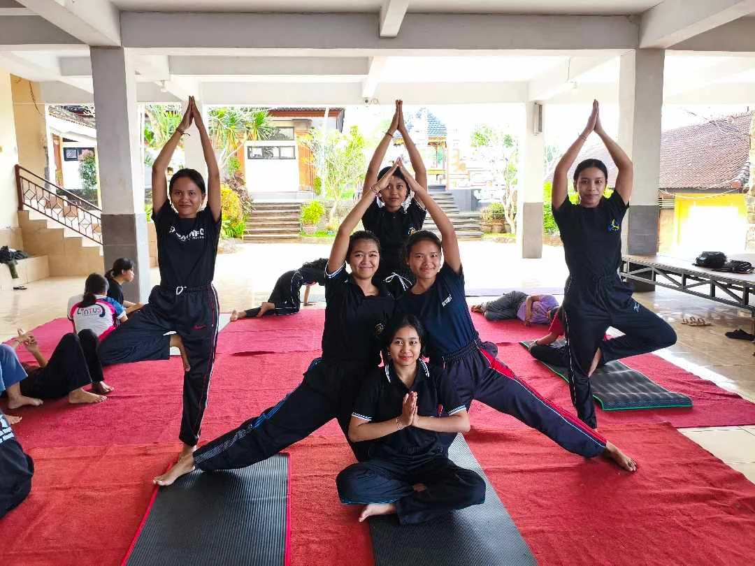 Praktik Yoga Kesehatan - Desa Padangba, Kecamatan Manggis, Kabupaten Karangasem, Bali - Photo 8